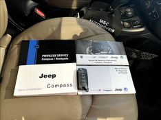 JEEP COMPASS 2.0 16V Sport 4X4 2017/2018 M&C AUTOMÓVEIS CAXIAS DO SUL / Carros no Vale