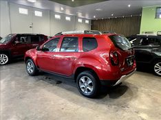 RENAULT DUSTER 1.6 16V SCE Dynamique 2017/2018 M&C AUTOMÓVEIS CAXIAS DO SUL / Carros no Vale