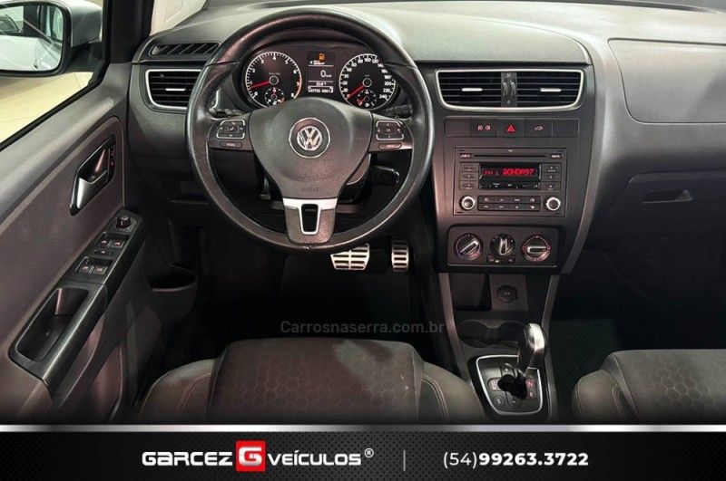 VOLKSWAGEN CROSSFOX 1.6 MI 8V AUTOMATIZADO 2013/2013 GARCEZ VEÍCULOS BENTO GONÇALVES / Carros no Vale