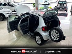 VOLKSWAGEN CROSSFOX 1.6 MI 8V AUTOMATIZADO 2013/2013 GARCEZ VEÍCULOS BENTO GONÇALVES / Carros no Vale