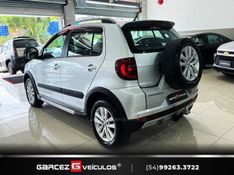 VOLKSWAGEN CROSSFOX 1.6 MI 8V AUTOMATIZADO 2013/2013 GARCEZ VEÍCULOS BENTO GONÇALVES / Carros no Vale