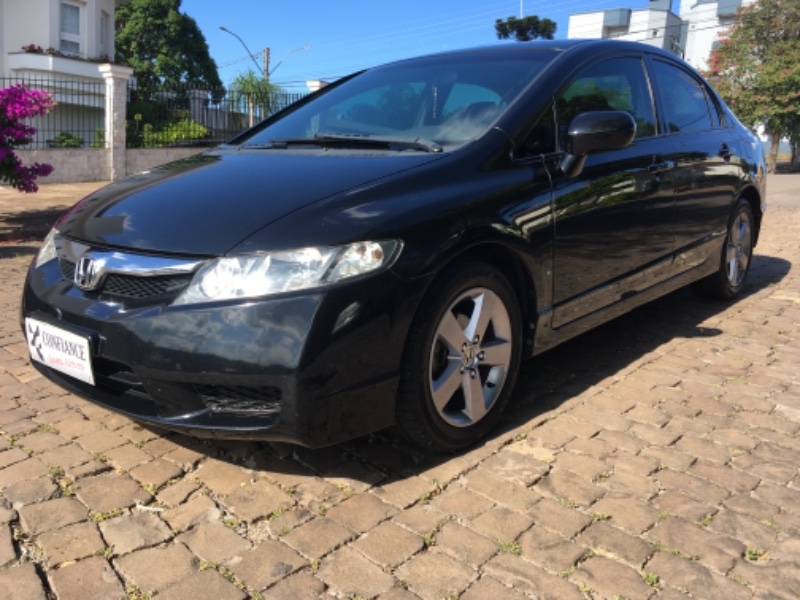 CIVIC SEDAN LXS 1.8/1.8 FLEX 16V MEC 4P