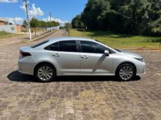 TOYOTA COROLLA XEI 2.0 FLEX 16V AUT. 2022/2022 BOSCO AUTOMÓVEIS GUAPORÉ / Carros no Vale