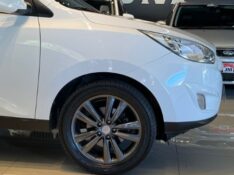 HYUNDAI IX35 GLS 2.0 2WD 2014/2015 JM AUTOMÓVEIS VENÂNCIO AIRES / Carros no Vale