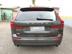 VOLVO XC 60 2.0 T5 MOMENTUM AWD 2019/2019 ROSAUTO VEÍCULOS VENÂNCIO AIRES / Carros no Vale