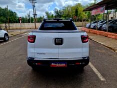 FIAT TORO 2.0 16V FREEDOM 2018/2019 CRUZEIRO MULTIMARCAS CRUZEIRO DO SUL / Carros no Vale