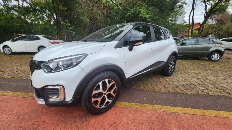 RENAULT CAPTUR 1.6 16V INTENSE 2019/2020 FERNANDO AUTOMÓVEIS | REVENDA DE CARROS ARROIO DO MEIO ARROIO DO MEIO / Carros no Vale