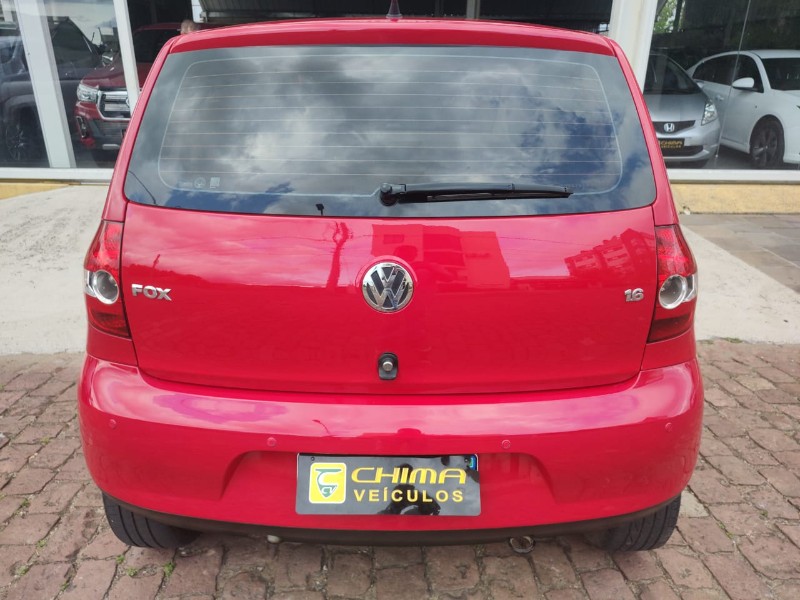 VOLKSWAGEN FOX 1.6 8V /2009 CHIMA VEÍCULOS VENÂNCIO AIRES / Carros no Vale