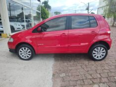 VOLKSWAGEN FOX 1.6 8V /2009 CHIMA VEÍCULOS VENÂNCIO AIRES / Carros no Vale