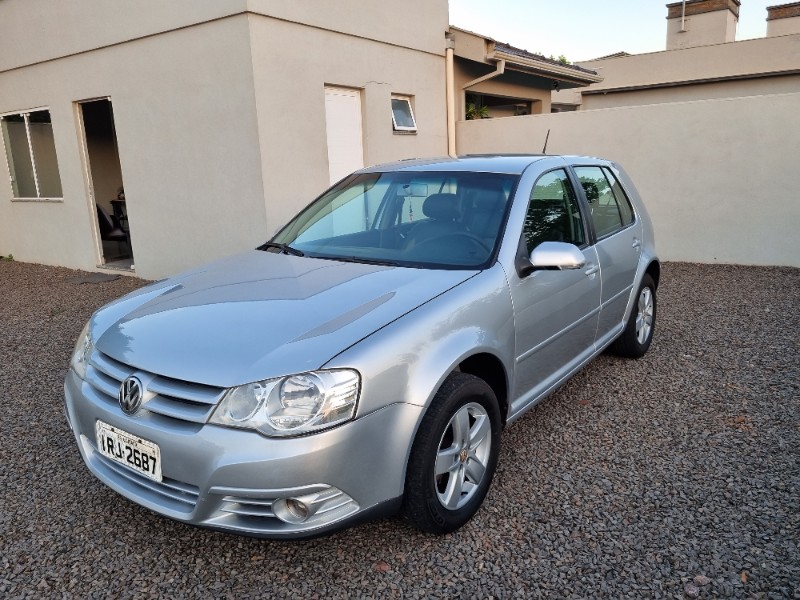 VOLKSWAGEN GOLF SPORTLINE 1.6 MI TOTAL FLEX 8V 4P 2011/2011 MG VEÍCULOS ARROIO DO MEIO / Carros no Vale