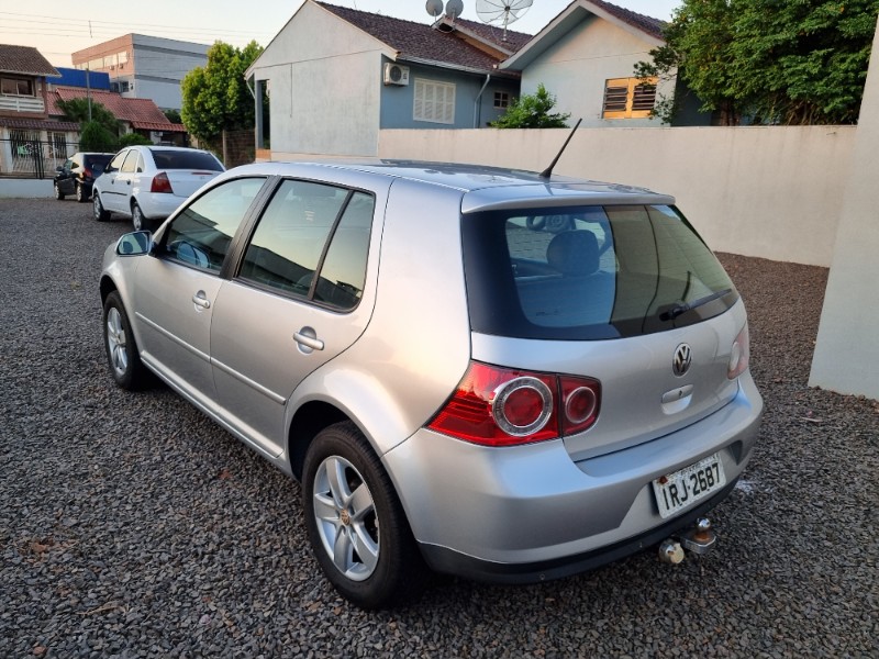 VOLKSWAGEN GOLF SPORTLINE 1.6 MI TOTAL FLEX 8V 4P 2011/2011 MG VEÍCULOS ARROIO DO MEIO / Carros no Vale