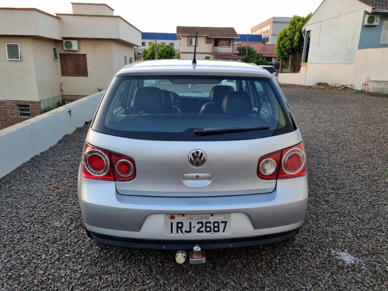 VOLKSWAGEN GOLF SPORTLINE 1.6 MI TOTAL FLEX 8V 4P 2011/2011 MG VEÍCULOS ARROIO DO MEIO / Carros no Vale