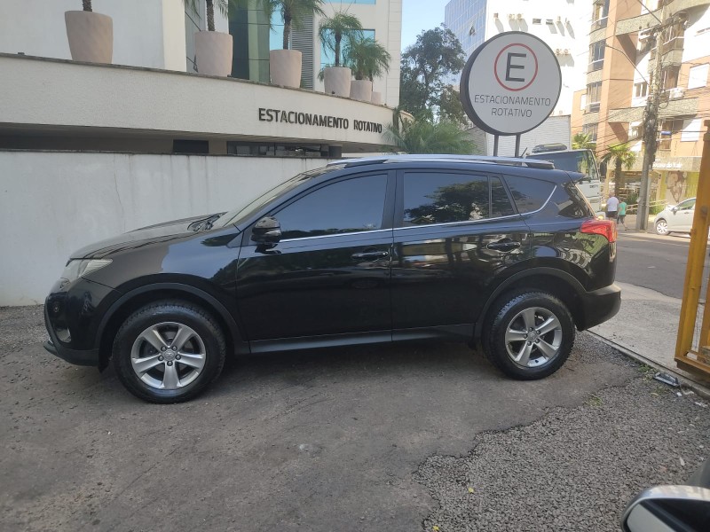 TOYOTA RAV4 2.0 4X4 IMPECÁVEL 2013/2013 ALTERNATIVA VEÍCULOS LAJEADO / Carros no Vale