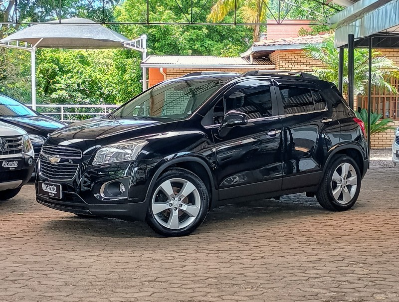 CHEVROLET TRACKER 1.8 LTZ AT 2013/2014 RICARDO VEÍCULOS TEUTÔNIA / Carros no Vale