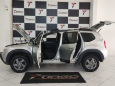 RENAULT DUSTER 1.6 TECHROAD 4X2 16V 2013/2013 TIAGO AUTOMÓVEIS VENÂNCIO AIRES / Carros no Vale