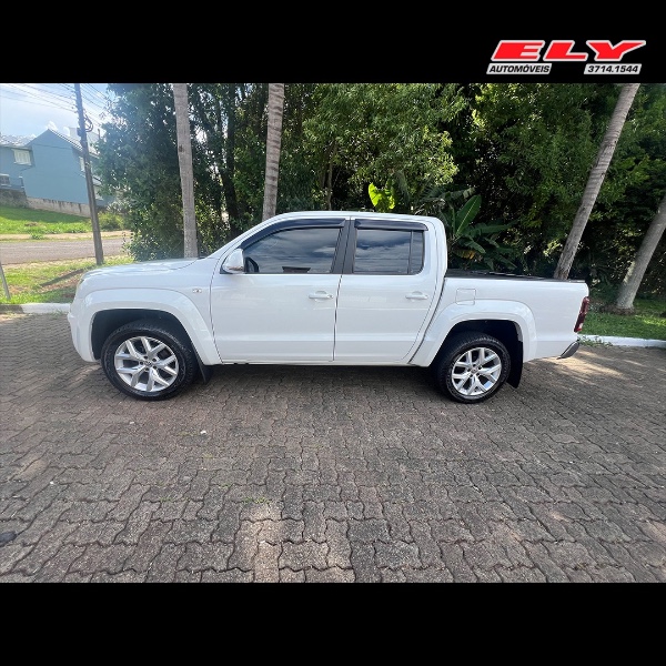 VOLKSWAGEN AMAROK 2.0 HIGHLINE 4X4 CD 16V TURBO INTERCOOLER DIESEL 4P AUTOMÁTICO - 2019