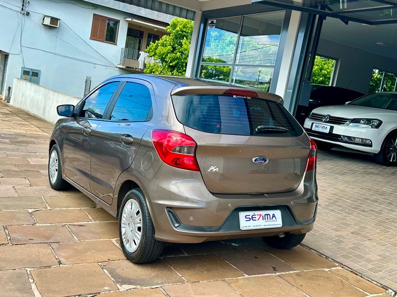 FORD KA SE PLUS 1.5 AT 2020/2020 SÉTIMA VEÍCULOS GUAPORÉ / Carros no Vale