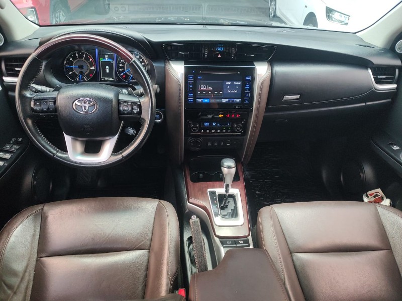 TOYOTA HILUX SW4 2.8 SRX - 2016