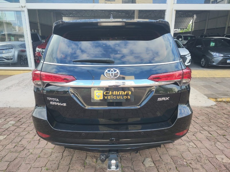 TOYOTA HILUX SW4 2.8 SRX - 2016