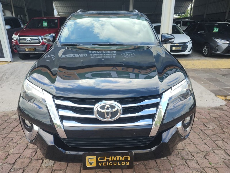 TOYOTA HILUX SW4 2.8 SRX - 2016