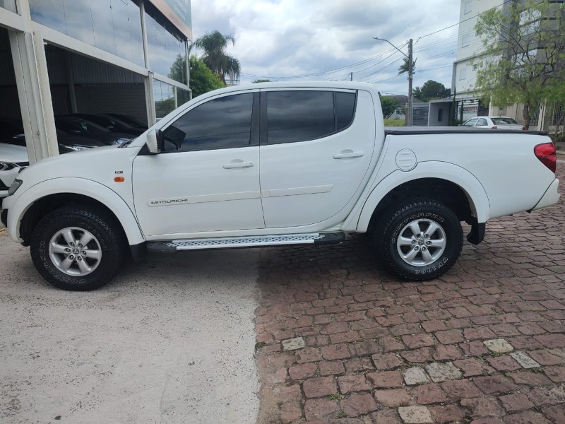 MITSUBISHI L200 TRITON FLEX - 2015