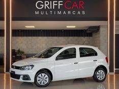 VOLKSWAGEN GOL 1.0 MI TRENDLINE 8V 2017/2018 GRIFFCAR MULTIMARCAS DOIS IRMÃOS / Carros no Vale