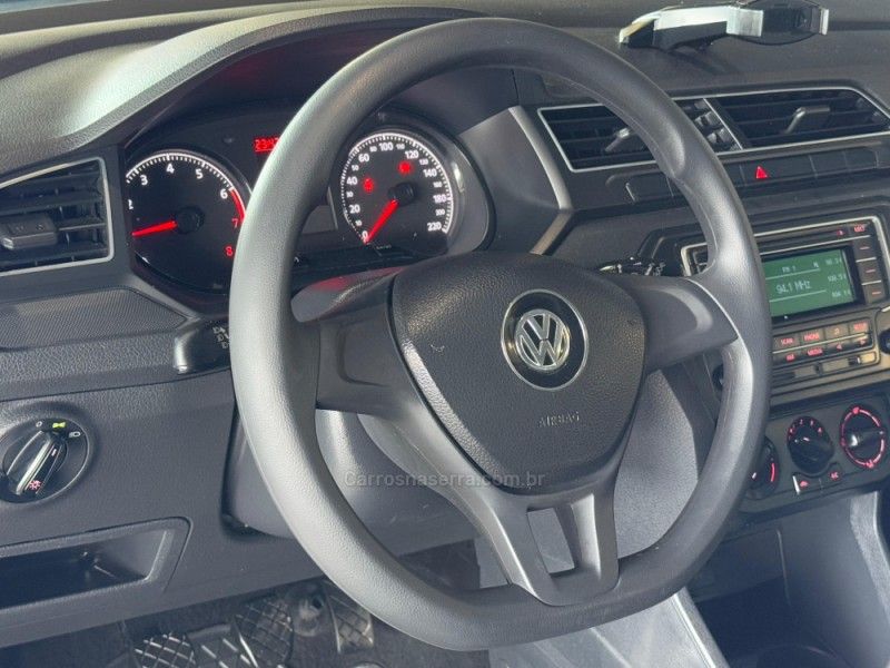 VOLKSWAGEN GOL 1.0 MI TRENDLINE 8V 2017/2018 GRIFFCAR MULTIMARCAS DOIS IRMÃOS / Carros no Vale