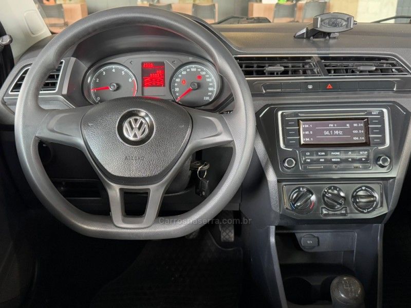 VOLKSWAGEN GOL 1.0 MI TRENDLINE 8V 2017/2018 GRIFFCAR MULTIMARCAS DOIS IRMÃOS / Carros no Vale