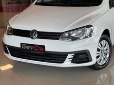 VOLKSWAGEN GOL 1.0 MI TRENDLINE 8V 2017/2018 GRIFFCAR MULTIMARCAS DOIS IRMÃOS / Carros no Vale