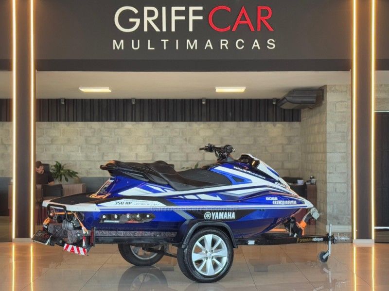 YAMAHA – JET SKI JET SKI GP 1800 2017/2017 GRIFFCAR MULTIMARCAS DOIS IRMÃOS / Carros no Vale