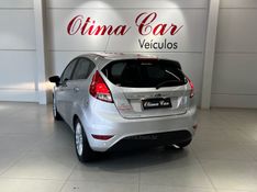 FORD FIESTA 1.6 TITANIUM HATCH 16V 2015/2015 ÓTIMA CAR FLORES DA CUNHA / Carros no Vale