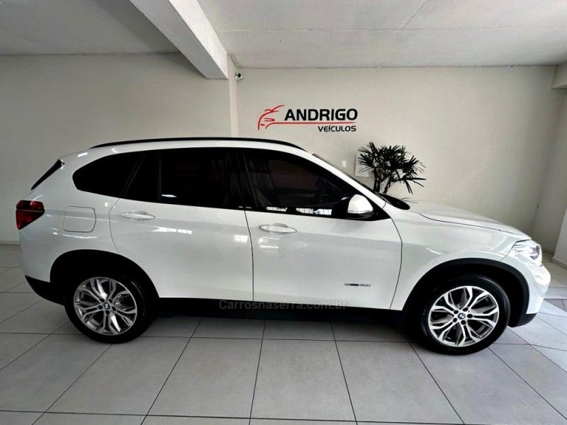 BMW X1 2.0 20I 4X2 16V 2018/2018 ANDRIGO VEÍCULOS CAXIAS DO SUL / Carros no Vale