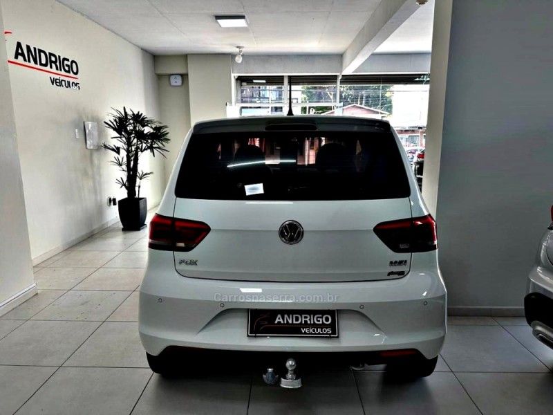 VOLKSWAGEN FOX 1.6 MSI COMFORTLINE 8V 2015/2016 ANDRIGO VEÍCULOS CAXIAS DO SUL / Carros no Vale