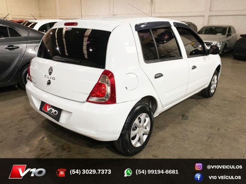 RENAULT CLIO 1.0 EXPRESSION 16V 2012/2013 V10 VEÍCULOS CAXIAS DO SUL / Carros no Vale