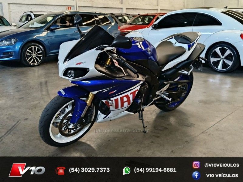 YAMAHA YZF R1 2010/2011 V10 VEÍCULOS CAXIAS DO SUL / Carros no Vale