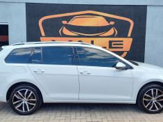 VOLKSWAGEN Golf Variant Highline 1.4 TSI 2015/2016 VALE AUTOMÓVEIS LAJEADO / Carros no Vale