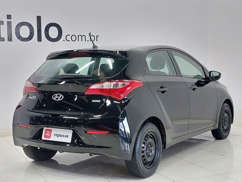 Hyundai HB20 1.0 COMFORT 12V FLEX 4P MANUAL 2014/2014 BETIOLO NOVOS E SEMINOVOS LAJEADO / Carros no Vale