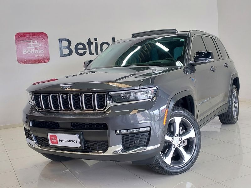 JEEP GRAND CHEROKEE 2.0 TURBO HÍBRIDO 4XE AT8 2023/2023 BETIOLO NOVOS E SEMINOVOS LAJEADO / Carros no Vale