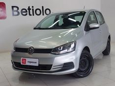 Volkswagen FOX 1.0 MI TRENDLINE 8V FLEX 4P MANUAL 2014/2015 BETIOLO NOVOS E SEMINOVOS LAJEADO / Carros no Vale