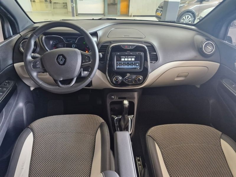 Renault CAPTUR 1.6 16V SCE FLEX INTENSE X-TRONIC 2019/2020 DRSUL SEMINOVOS CAXIAS DO SUL – LAJEADO – SANTA CRUZ DO SUL / Carros no Vale