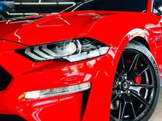 Ford MUSTANG 5.0 V8 TI-VCT GASOLINA BLACK SHADOW SELECTSHIFT 2019/2020 CASTELLAN E TOMAZONI MOTORS CAXIAS DO SUL / Carros no Vale