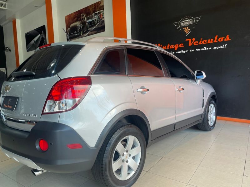 Chevrolet CAPTIVA 2.4 SFI ECOTEC FWD 16V GASOLINA 4P AUTOMÁTICO 2011/2011 VINTAGE VEÍCULOS CAXIAS DO SUL / Carros no Vale