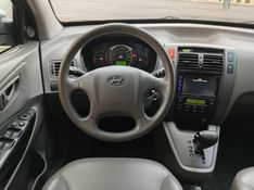 Hyundai TUCSON 2.0 MPFI GLS 16V 143CV 2WD FLEX 4P AUTOMÁTICO 2016/2017 VINTAGE VEÍCULOS CAXIAS DO SUL / Carros no Vale