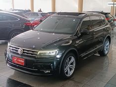 Volkswagen TIGUAN ALLSPACE R-LINE 350 2.0 TSI 2019 HÉLIO AUTOMÓVEIS LAJEADO / Carros no Vale