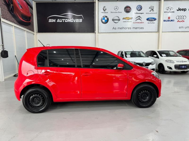 Volkswagen Up Move 1.0 Total 12v 2014/2015 SIM AUTOMÓVEIS ROLANTE / Carros no Vale