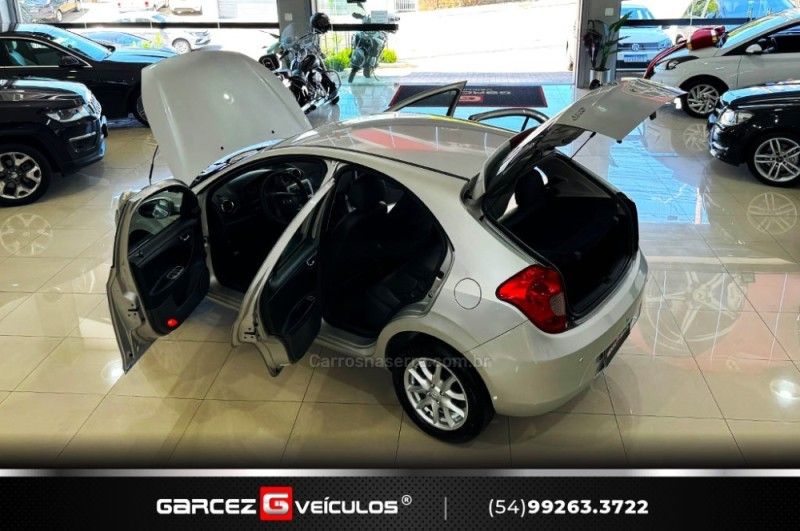 JAC J3 1.4 16V 2011/2012 GARCEZ VEÍCULOS BENTO GONÇALVES / Carros no Vale