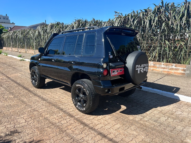 MITSUBISHI PAJERO TR4 2.0 4X4 16V 131CV GASOLINA 4P MANUAL - 2007