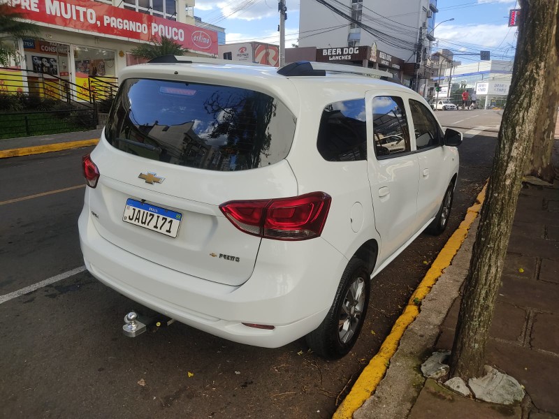 CHEVROLET SPIN 1.8 LS - 2022